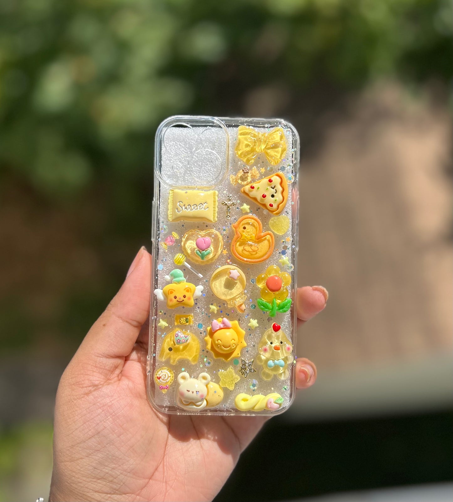 Color-Themed Cases